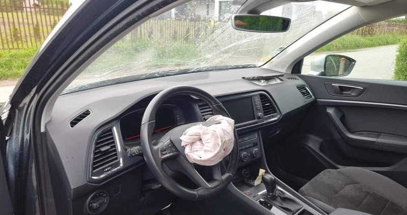 Seat Ateca cena 29800 przebieg: 66000, rok produkcji 2019 z Kraków małe 232